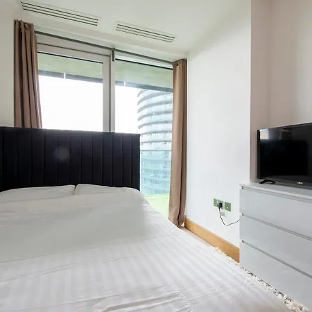 Canary Luxe Apartment Londra Esterno foto
