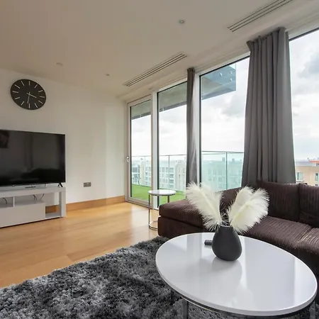 Canary Luxe Apartment Londra Esterno foto